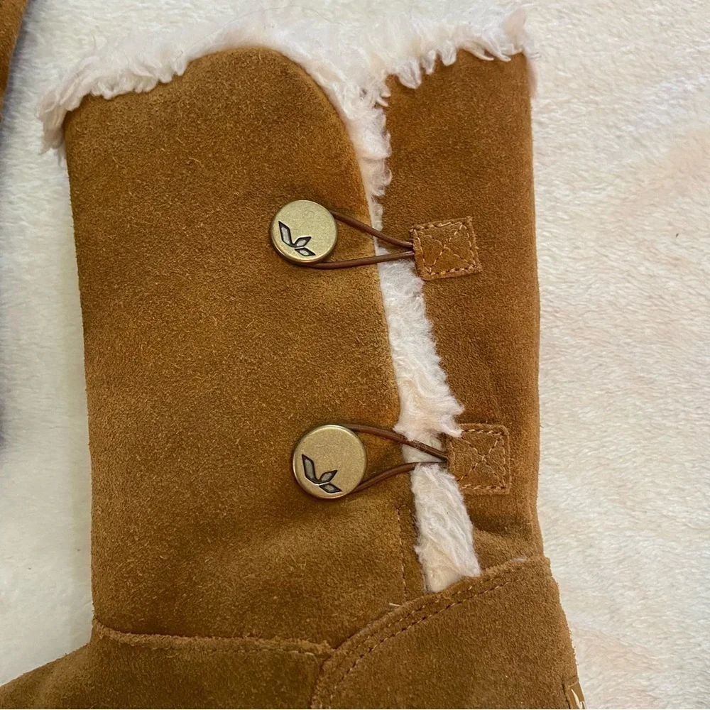 Koolaburra by UGG Kids Suede Button Tall Boots Kinslei